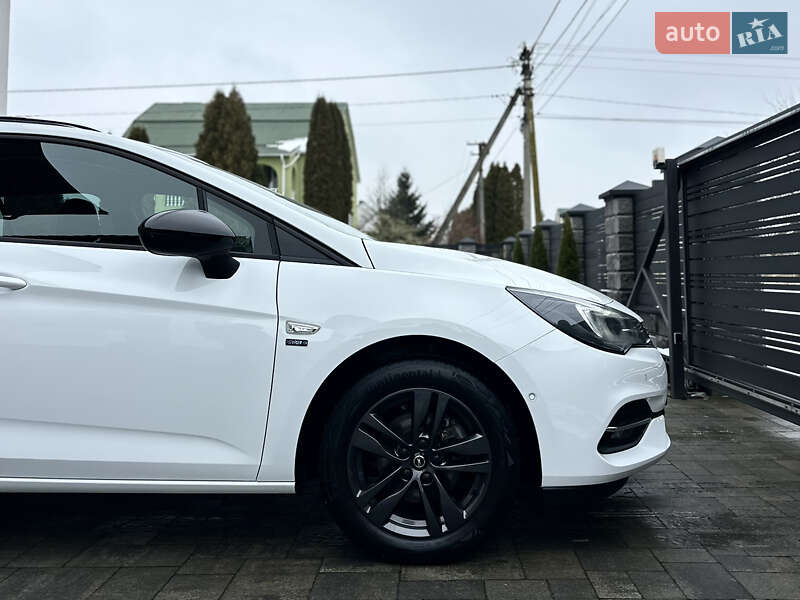 Универсал Opel Astra 2020 в Луцке
