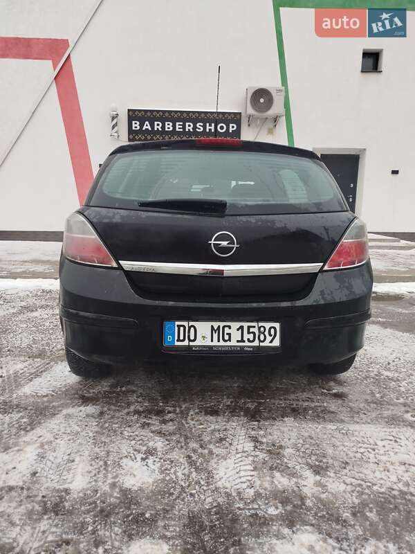 Opel Astra 2008