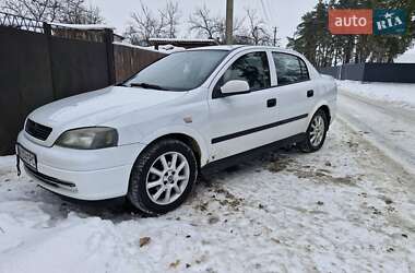 Седан Opel Astra 2000 в Киеве