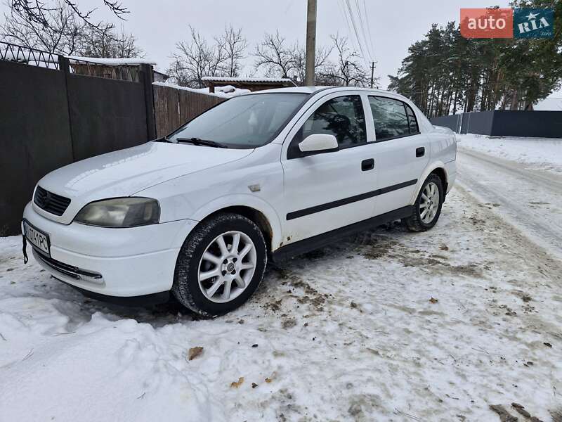 Opel Astra 2000 Opel Astra 2000