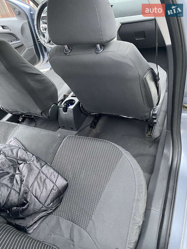 Универсал Opel Astra 2009 в Луцке