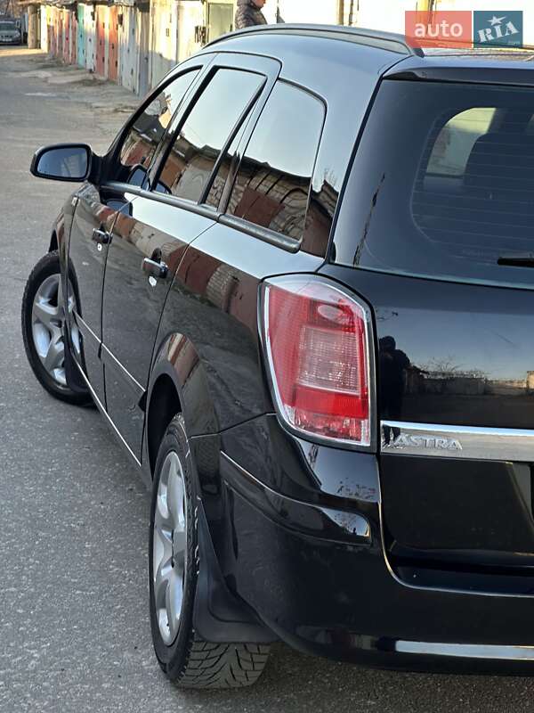 Универсал Opel Astra 2008 в Николаеве фото 18 Универсал Opel Astra 2008 в Николаеве