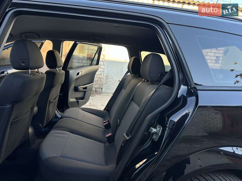 Универсал Opel Astra 2008 в Николаеве фото 30 Универсал Opel Astra 2008 в Николаеве