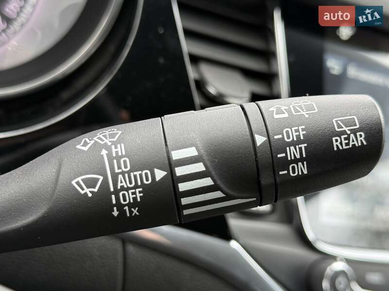 Универсал Opel Astra 2017 в Киеве