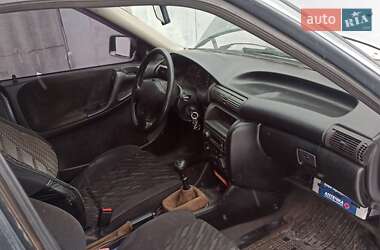 Седан Opel Astra 1993 в Змиеве