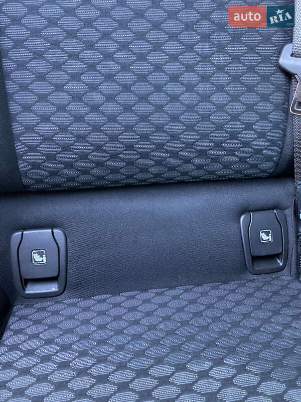 Універсал Opel Astra 2017 в Дунаївцях