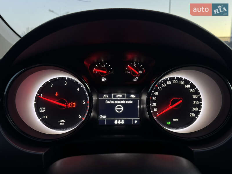 Универсал Opel Astra 2018 в Киеве фото 29 Универсал Opel Astra 2018 в Киеве