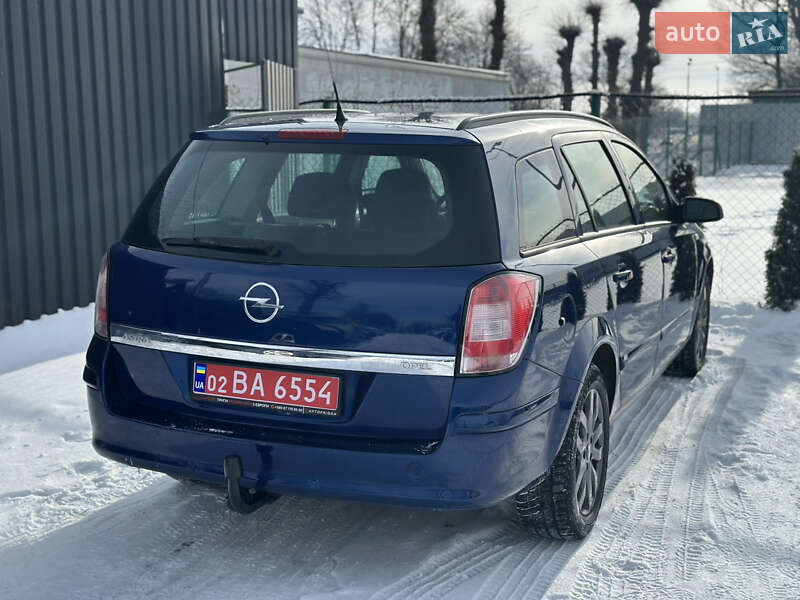 Универсал Opel Astra 2008 в Виннице