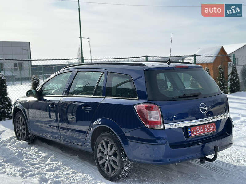 Универсал Opel Astra 2008 в Виннице