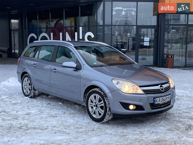 Opel Astra 2008