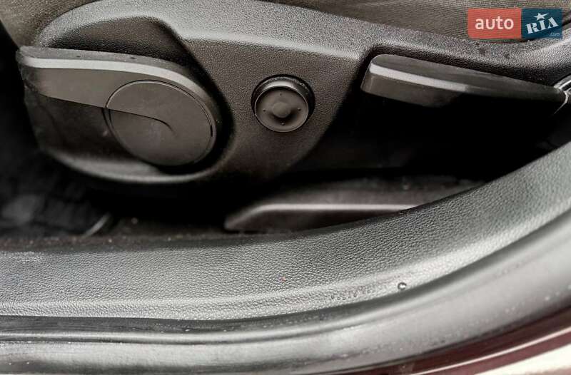 Хэтчбек Opel Astra 2011 в Ровно