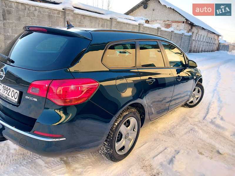 Универсал Opel Astra 2016 в Самборе