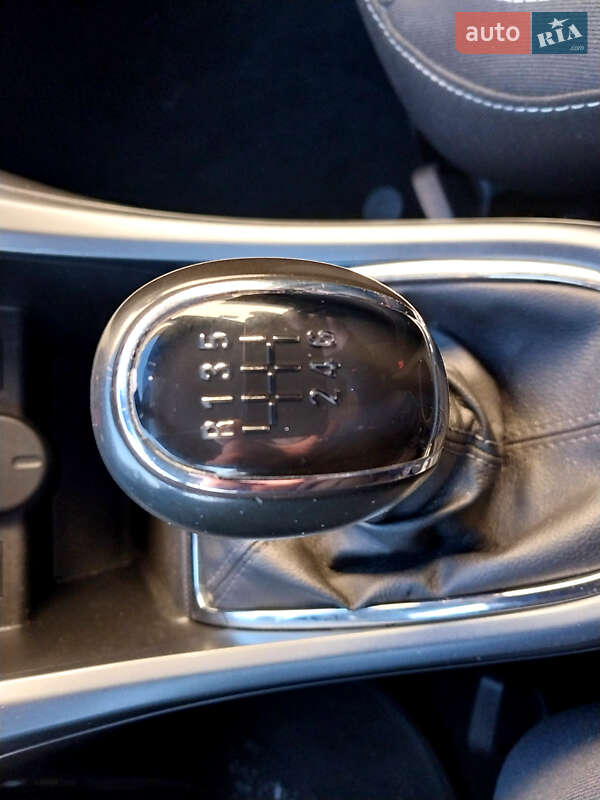 Универсал Opel Astra 2016 в Самборе