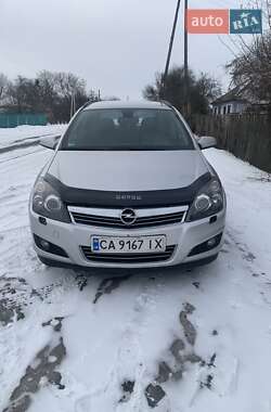 Універсал Opel Astra 2008 в Золотоноші