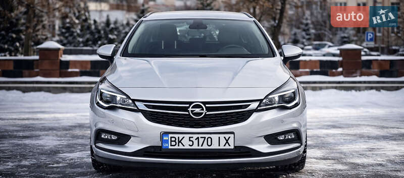 Универсал Opel Astra 2017 в Ровно