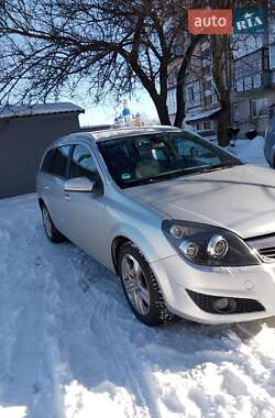 Універсал Opel Astra 2008 в Маньківці
