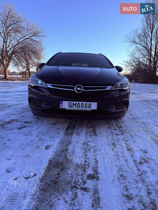 Універсал Opel Astra 2017 в Вільногірську фото Універсал Opel Astra 2017 в Вільногірську