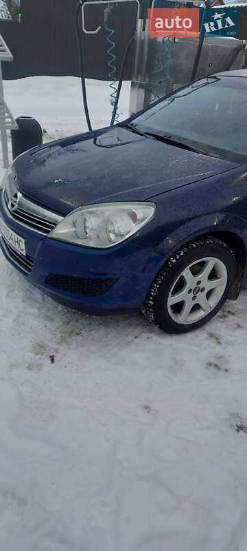 Хетчбек Opel Astra 2008 в Звягелі
