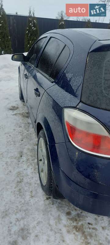 Хетчбек Opel Astra 2008 в Звягелі