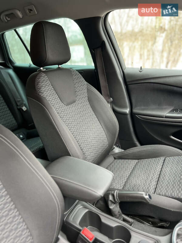 Универсал Opel Astra 2018 в Львове