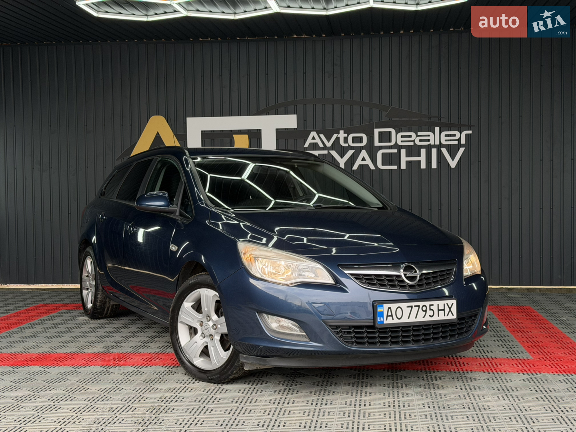 2010 Opel Astra - мініатюра 7