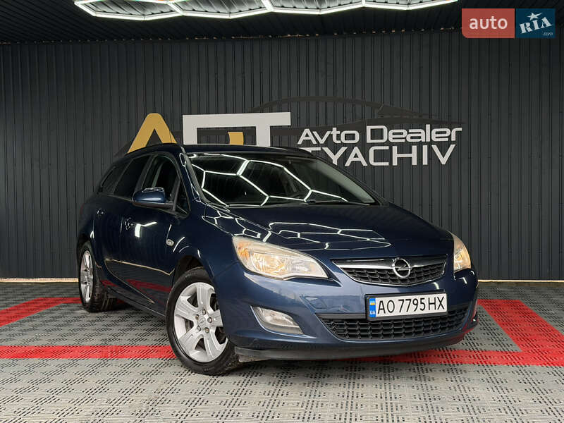 Универсал Opel Astra 2010 в Тячеве фото 7 Универсал Opel Astra 2010 в Тячеве