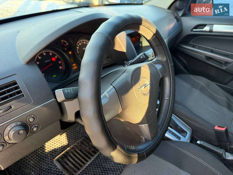 Универсал Opel Astra 2010 в Стрые фото 33 Универсал Opel Astra 2010 в Стрые