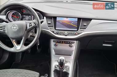 Универсал Opel Astra 2018 в Городке