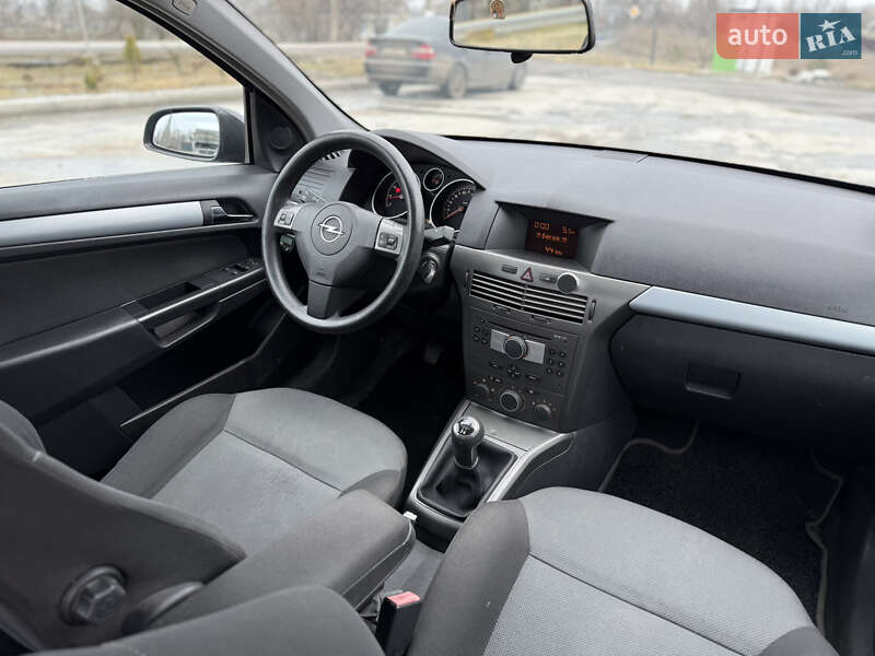 Універсал Opel Astra 2005 в Новому Бузі фото 9 Універсал Opel Astra 2005 в Новому Бузі