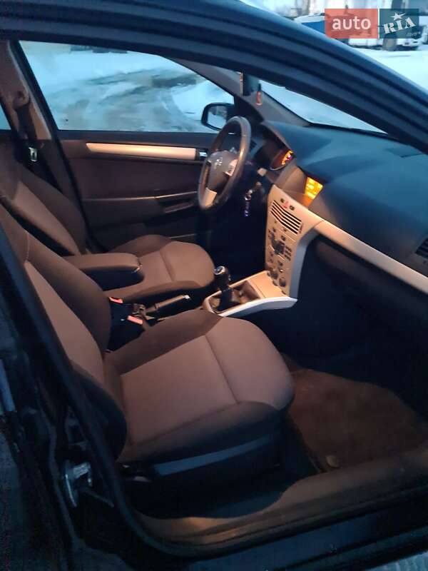 Универсал Opel Astra 2008 в Луцке фото 12 Универсал Opel Astra 2008 в Луцке