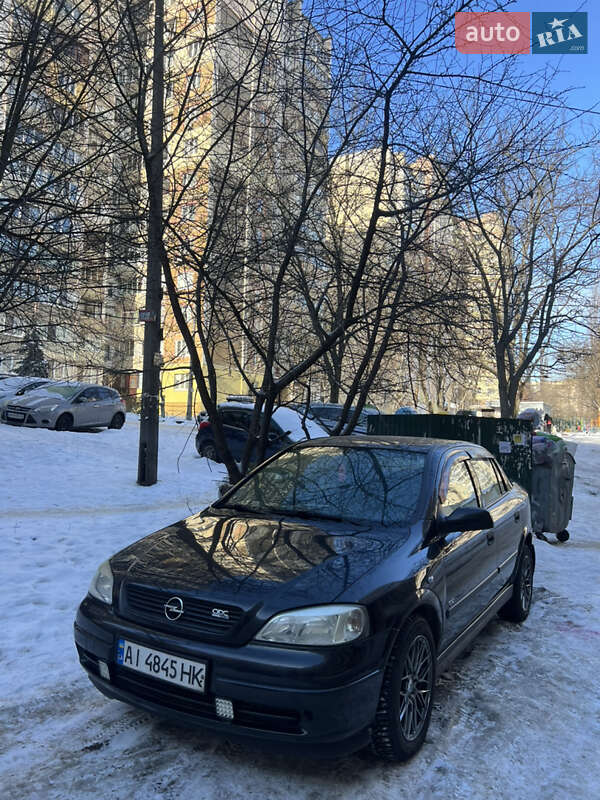 Седан Opel Astra 2006 в Киеве фото Седан Opel Astra 2006 в Киеве