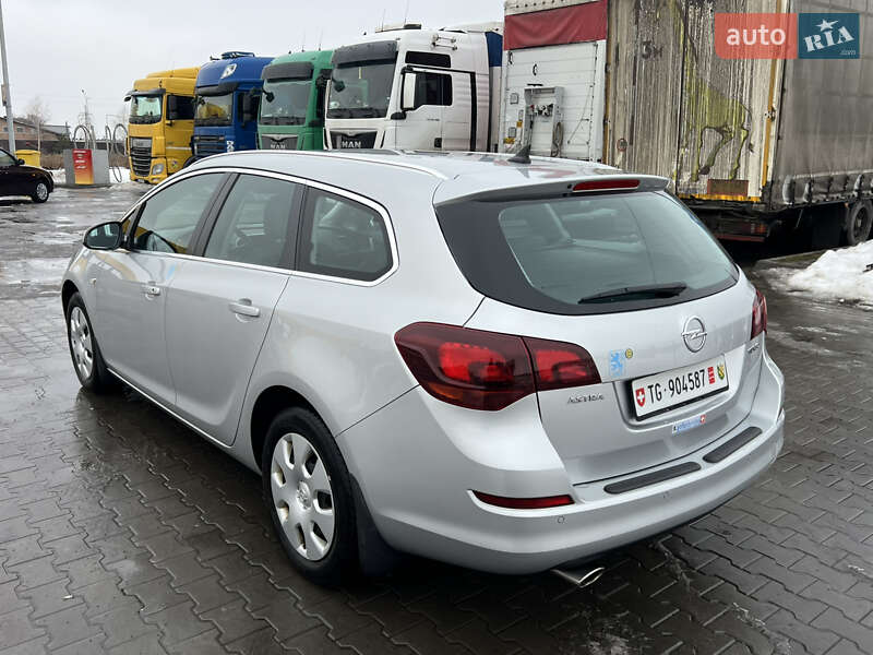 Универсал Opel Astra 2011 в Луцке фото 12 Универсал Opel Astra 2011 в Луцке