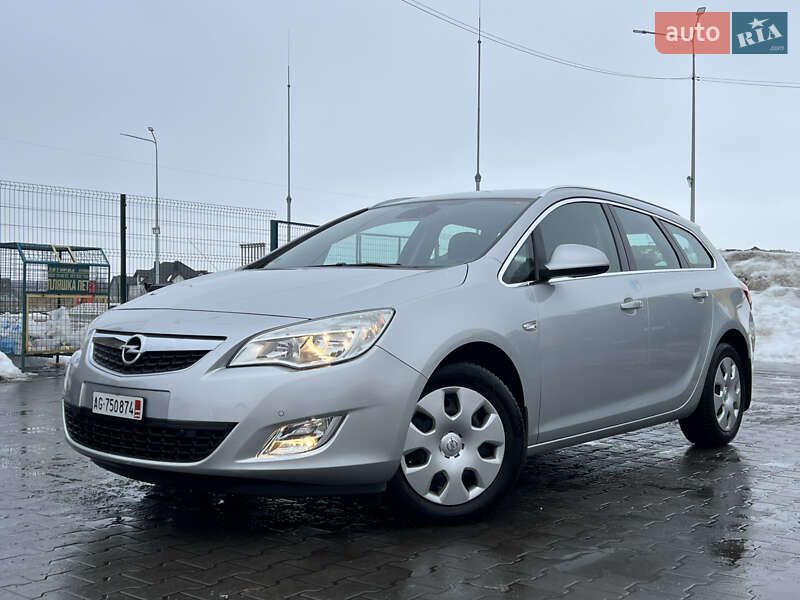 Универсал Opel Astra 2011 в Луцке фото 16 Универсал Opel Astra 2011 в Луцке