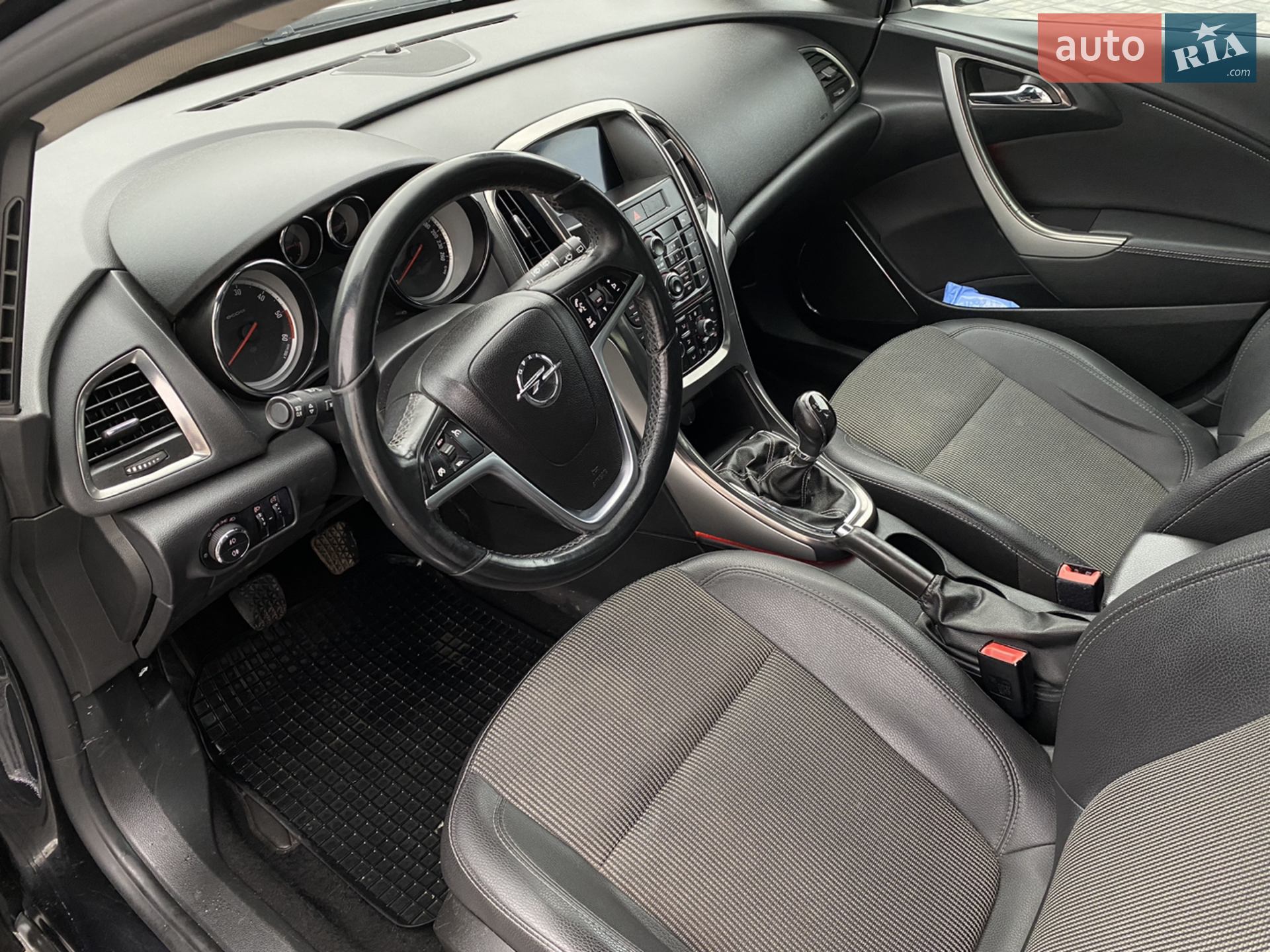 2011 Opel Astra - мініатюра 17