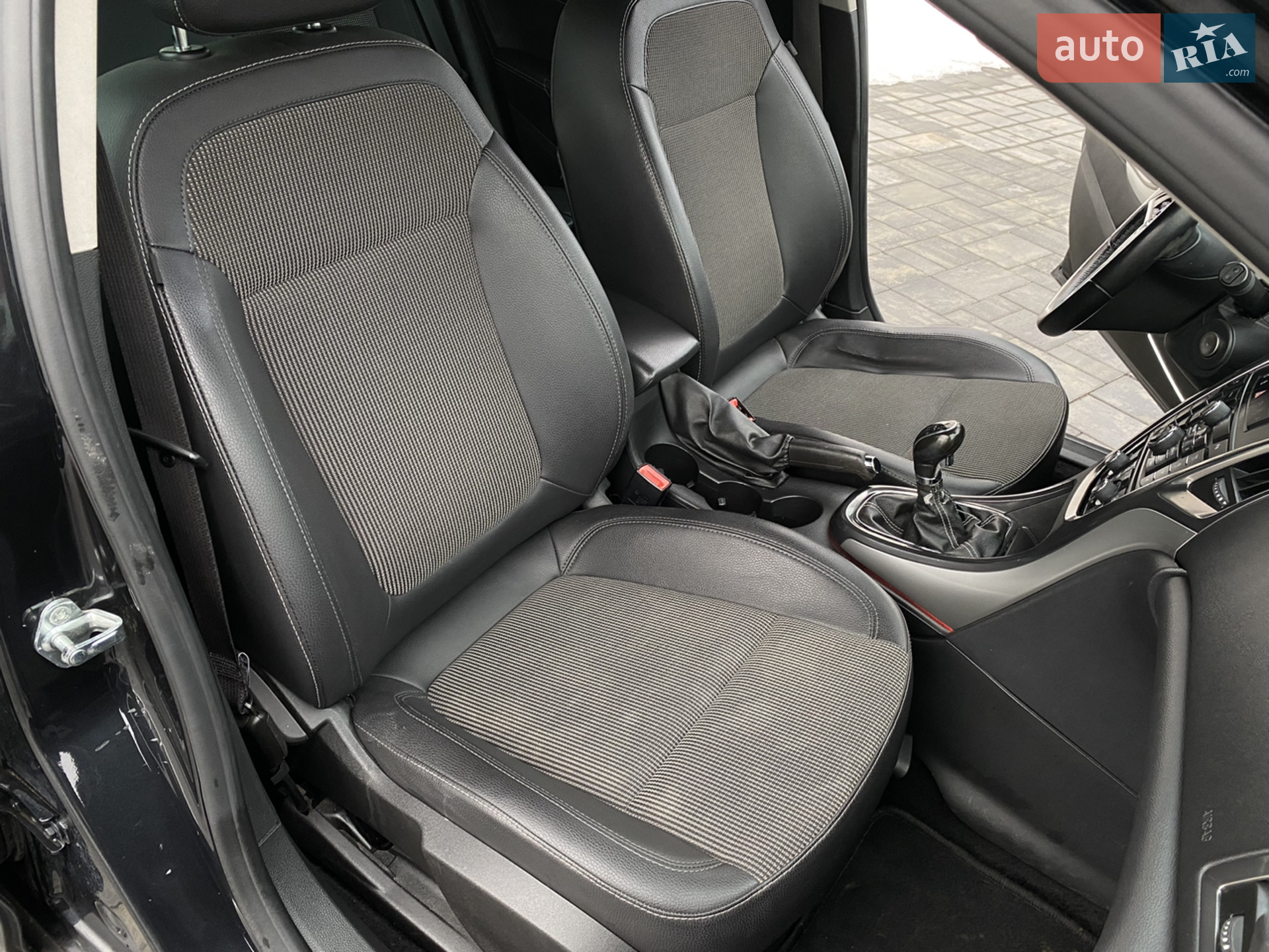 2011 Opel Astra - мініатюра 21