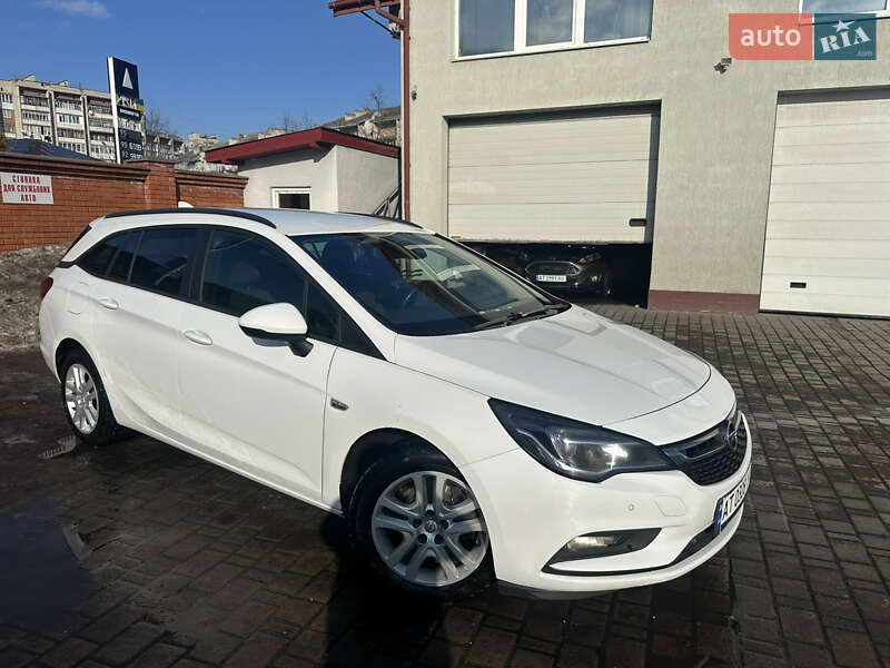 Универсал Opel Astra 2018 в Ивано-Франковске фото 5 Универсал Opel Astra 2018 в Ивано-Франковске
