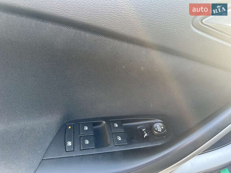 Универсал Opel Astra 2018 в Ивано-Франковске фото 28 Универсал Opel Astra 2018 в Ивано-Франковске