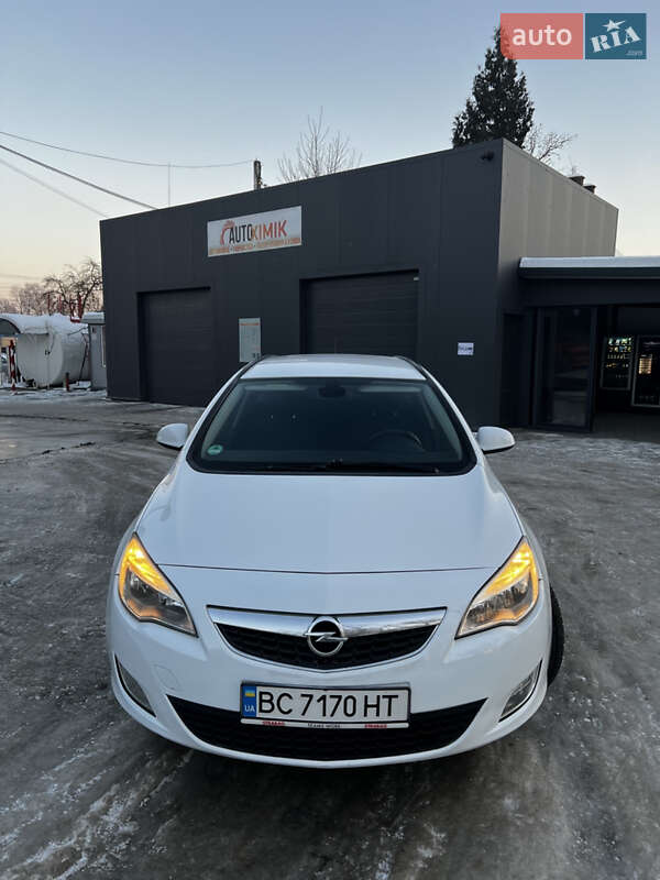 Универсал Opel Astra 2011 в Самборе фото 16 Универсал Opel Astra 2011 в Самборе
