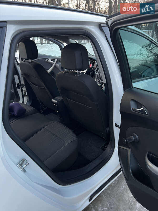 Универсал Opel Astra 2011 в Самборе фото 28 Универсал Opel Astra 2011 в Самборе