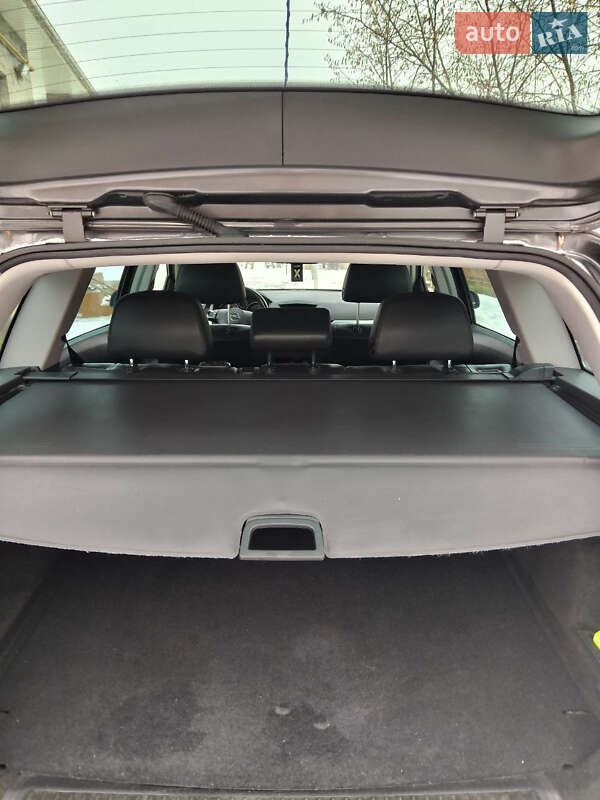 Універсал Opel Astra 2008 в Луцьку