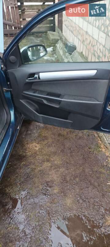 Універсал Opel Astra 2006 в Костопілі