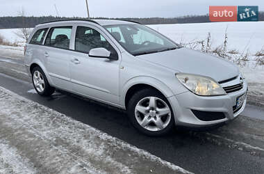 Универсал Opel Astra 2008 в Мене