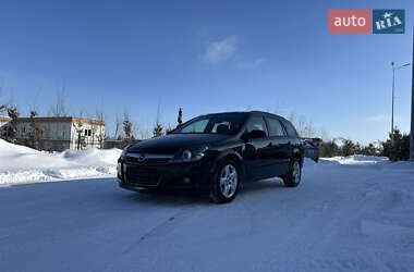 Універсал Opel Astra 2008 в Рівному