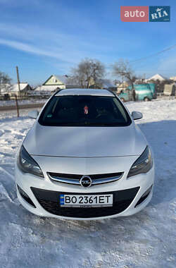 Универсал Opel Astra 2013 в Тернополе