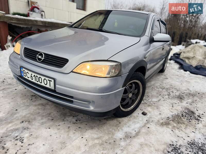 Седан Opel Astra 2001 в Львові