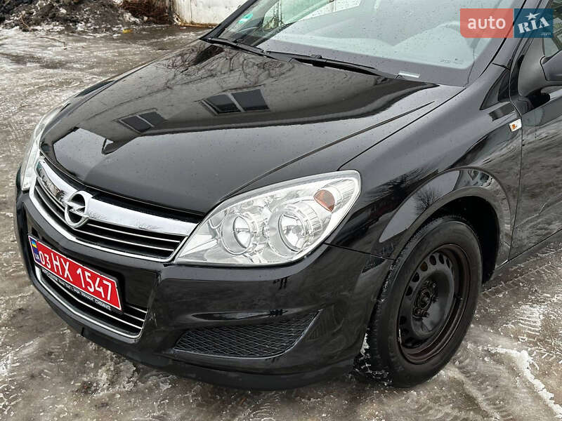 Универсал Opel Astra 2008 в Луцке фото 5 Универсал Opel Astra 2008 в Луцке