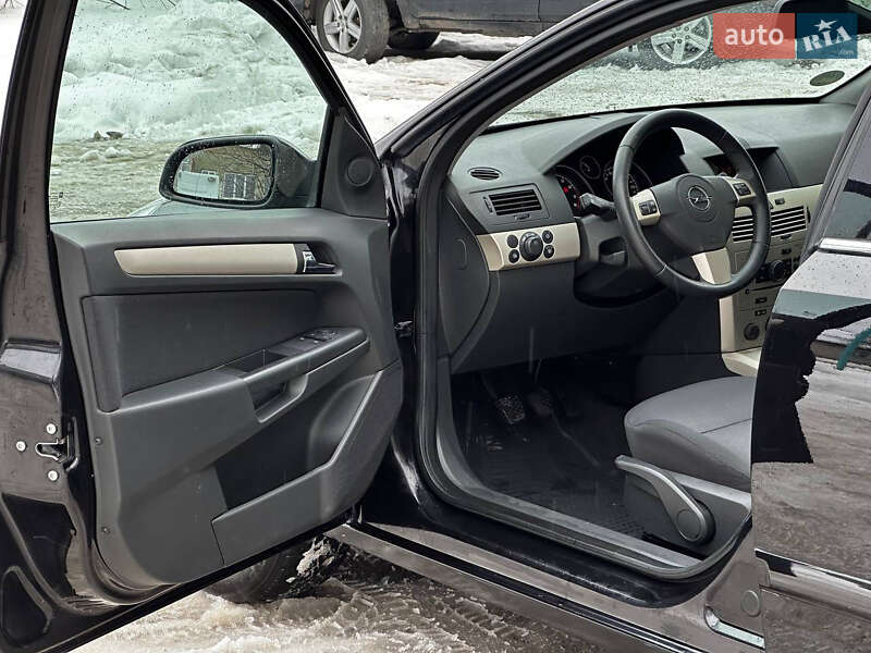 Универсал Opel Astra 2008 в Луцке фото 20 Универсал Opel Astra 2008 в Луцке