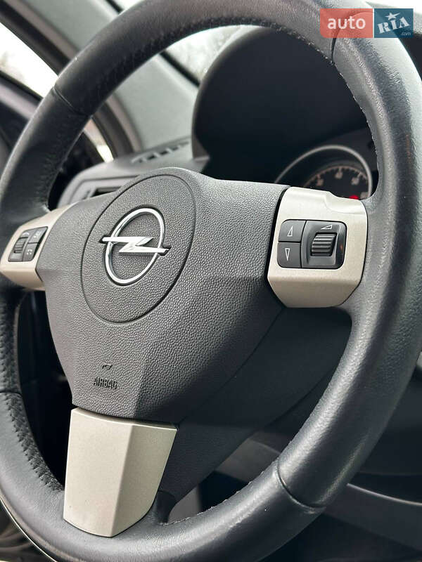 Универсал Opel Astra 2008 в Луцке фото 15 Универсал Opel Astra 2008 в Луцке