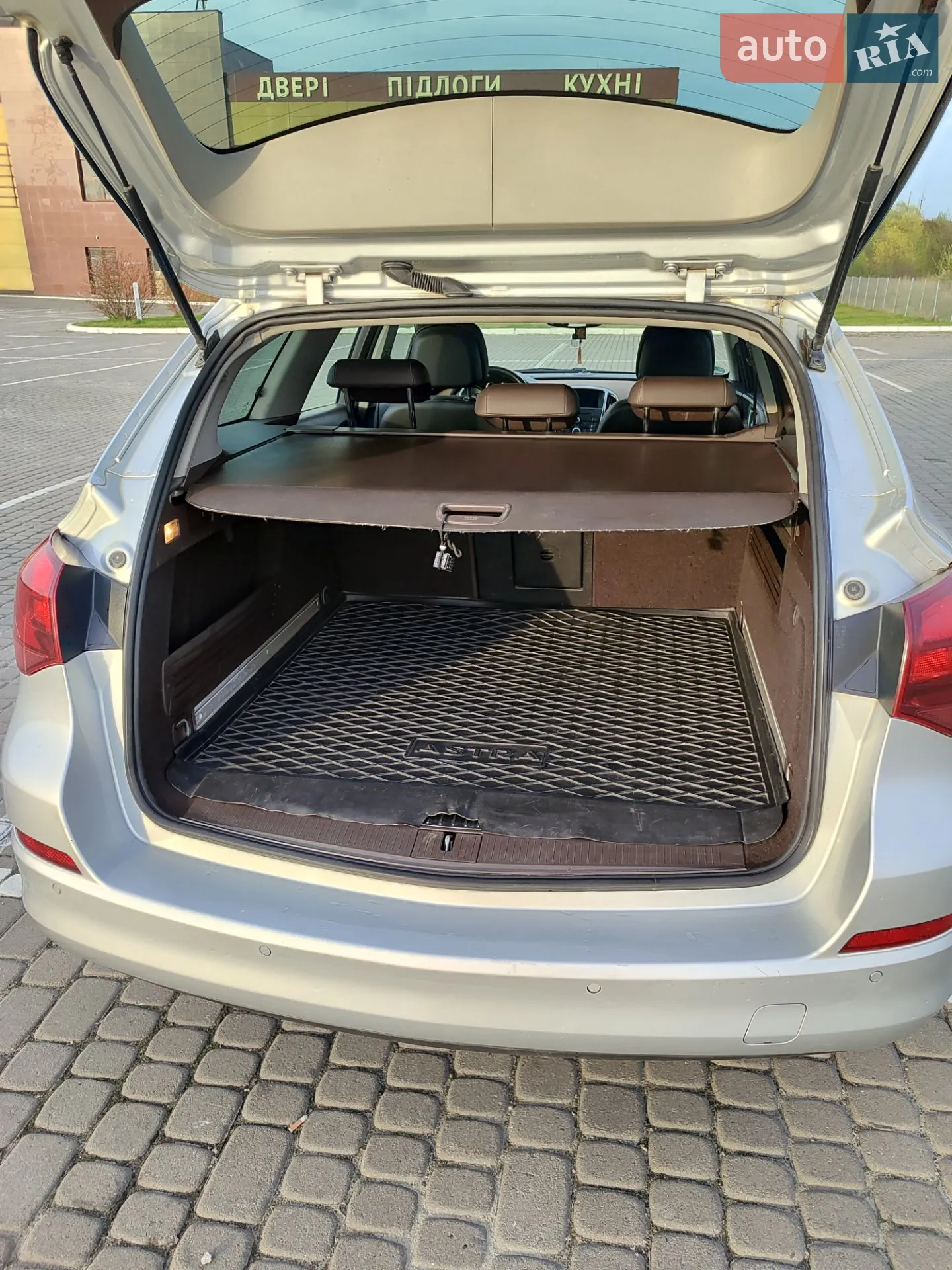 2012 Opel Astra - мініатюра 5
