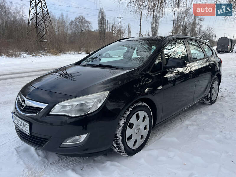 Opel Astra 2012 Opel Astra 2012